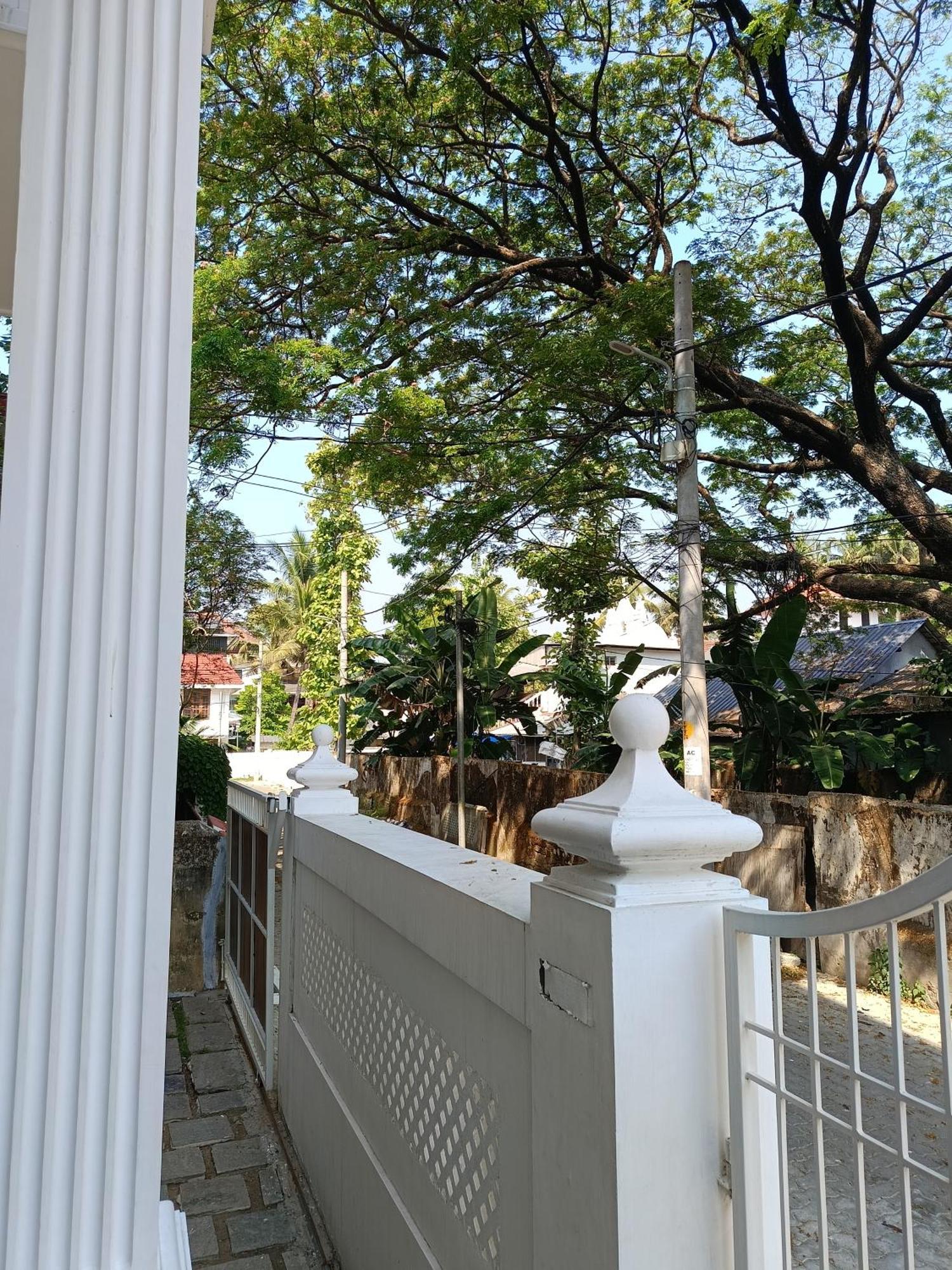Elzas Fort Inn Kochi المظهر الخارجي الصورة